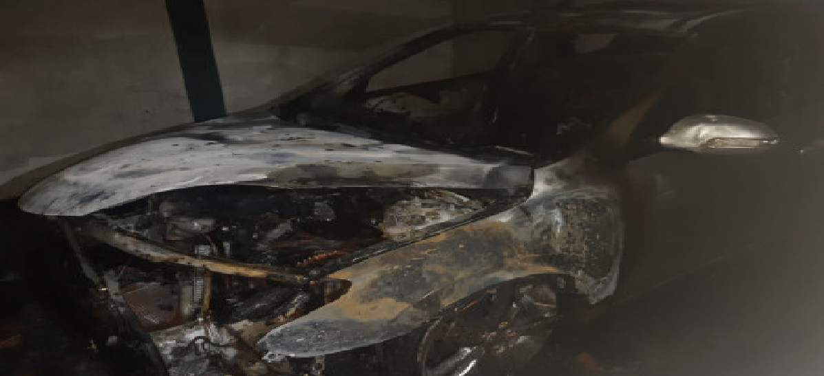 Guaicurus News - Incêndio destrói carros em garagem de residência em Corumbá
