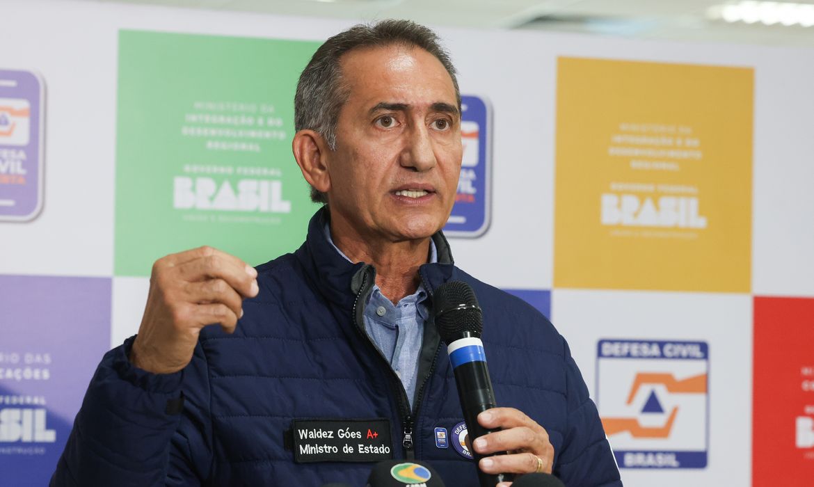 Guaicurus News - Governo anuncia envio de equipes para região destruída por ciclone