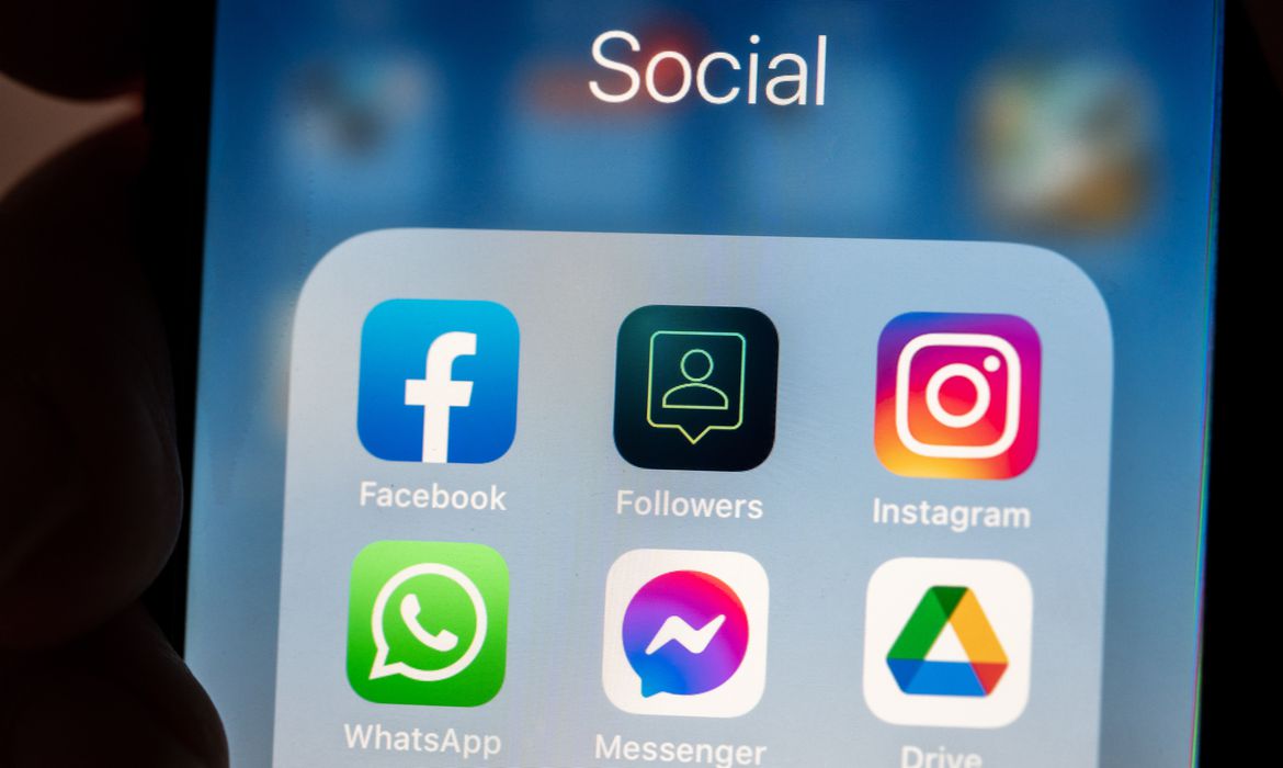 Guaicurus News - AGU pede decisão urgente contra fraudes e violência nas redes sociais