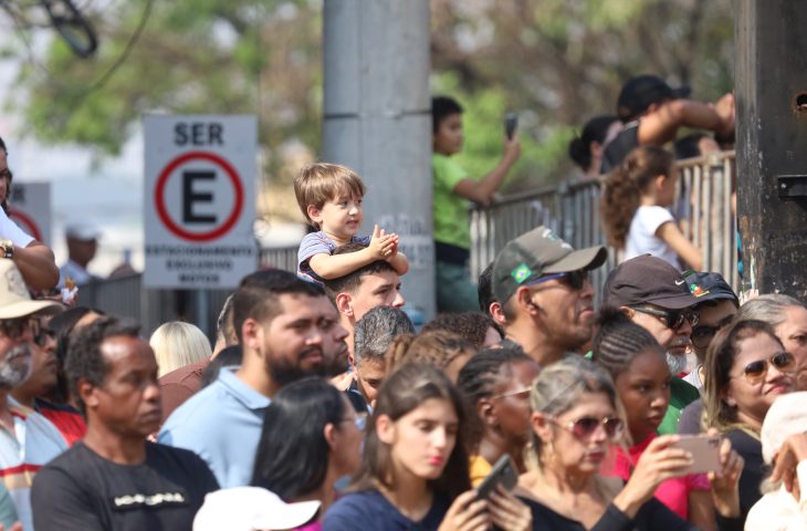 Guaicurus News - Estudantes, forças armadas e de segurança pública participam do desfile de 7 de Setembro em Campo Grande