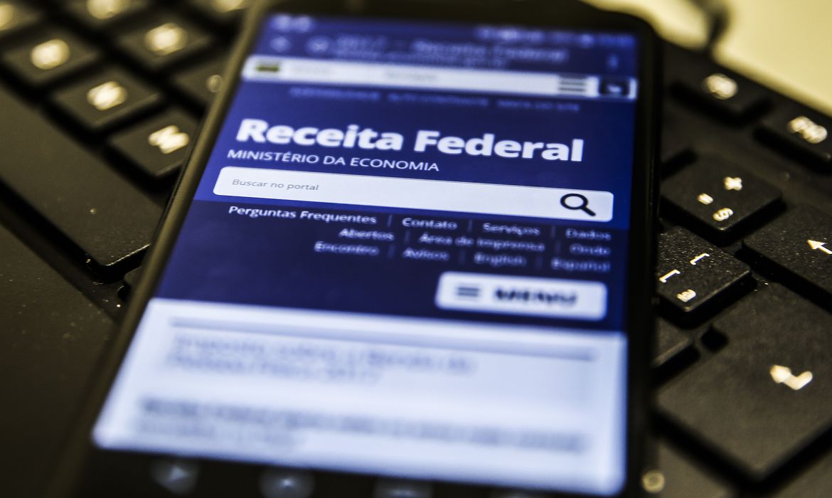 Guaicurus News - Prazo para entregar declaração do IRPF termina nesta sexta-feira