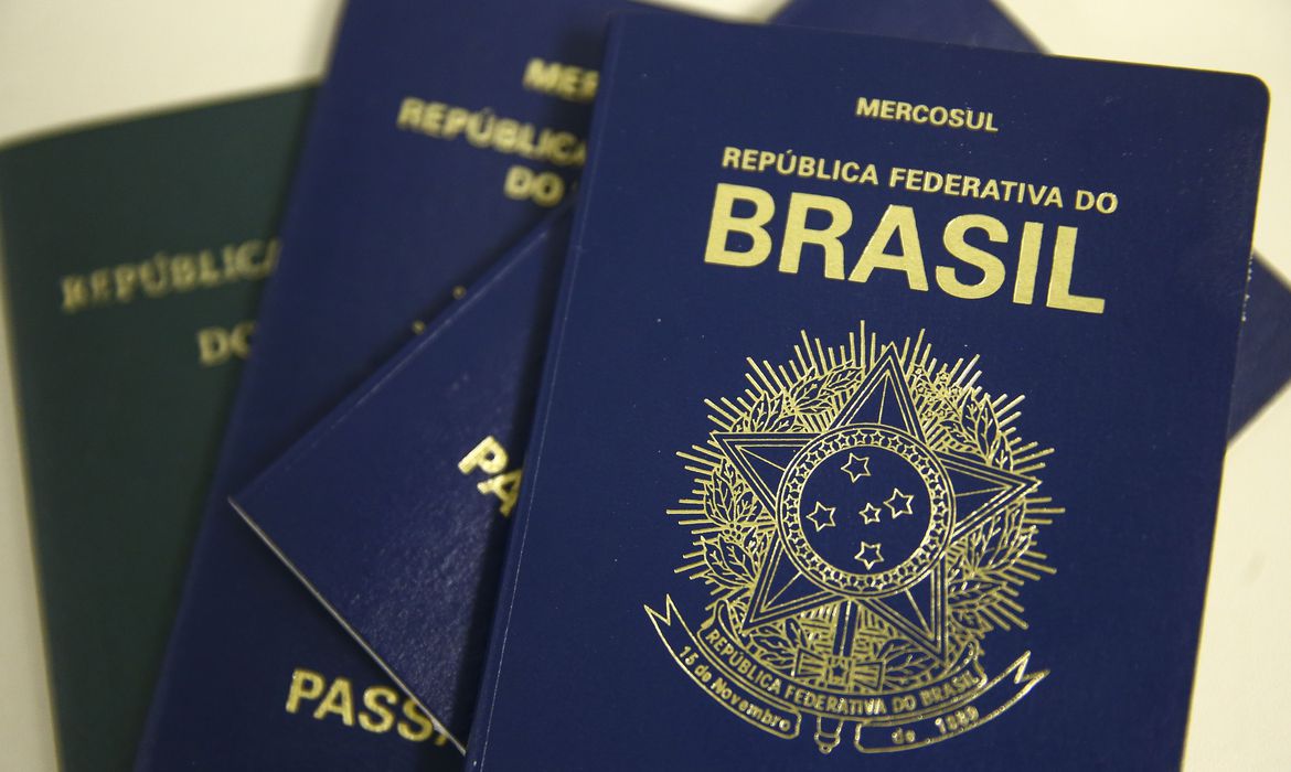 Guaicurus News - México passará a exigir visto impresso no passaporte de brasileiros