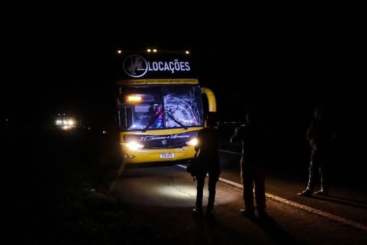 Guaicurus News - Homem morre atropelado por ônibus e carreta na BR-262, em Campo Grande